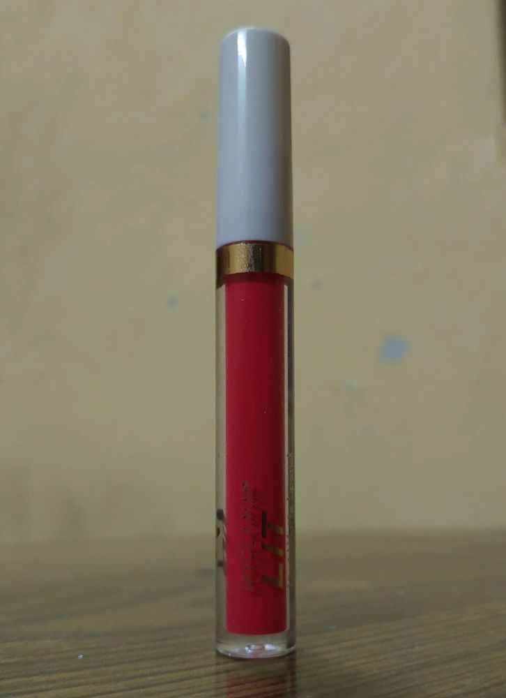 Myglamm Lit Liquid Matt Lipstick LM 02 LOVEBOMB