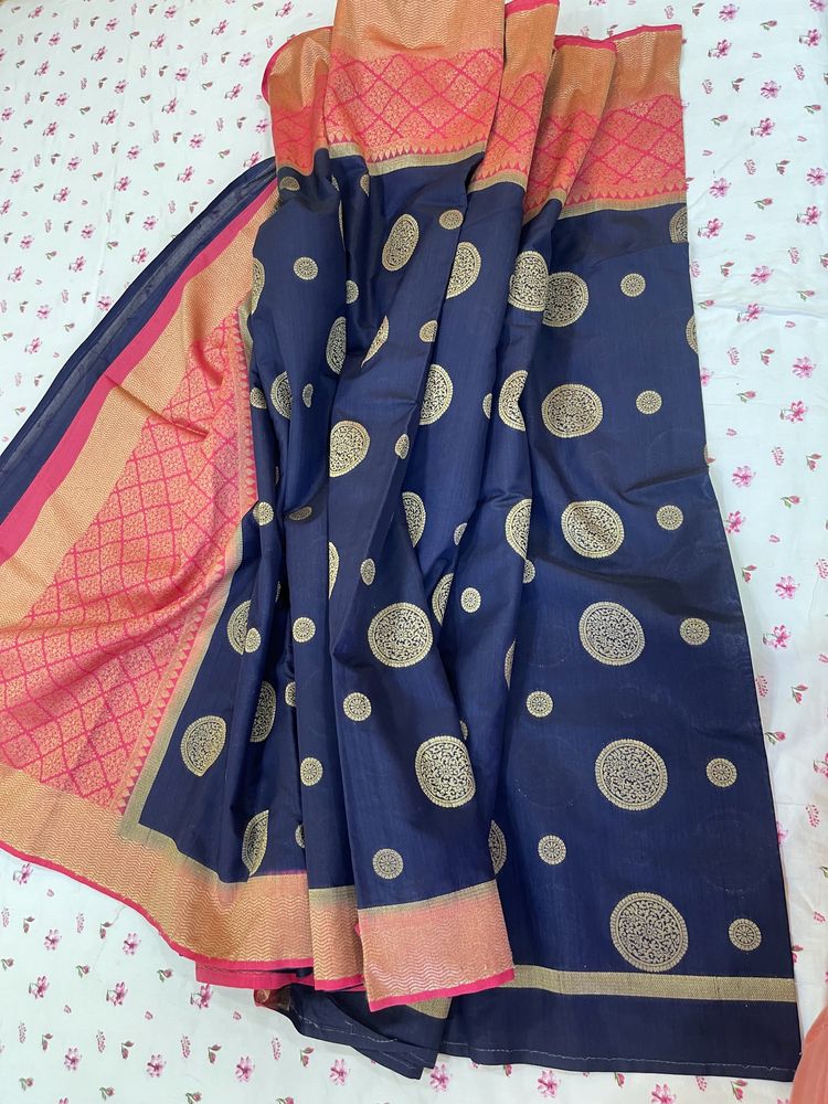 Traditional Saree Perfect For Wedding Functions