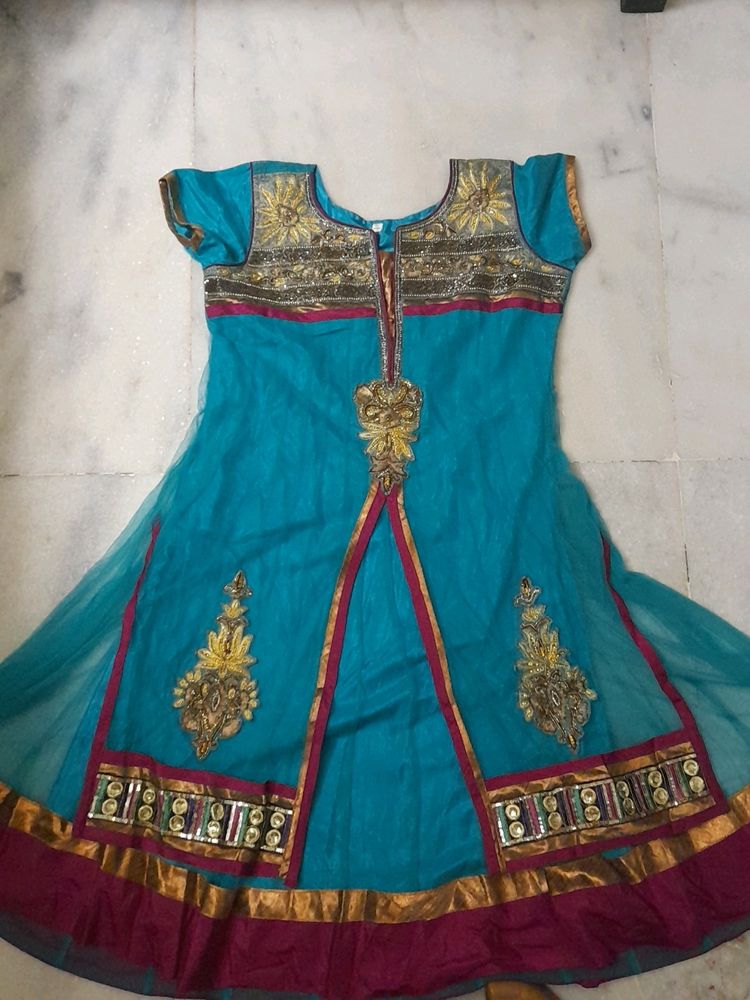 Gorgeous party wear anarkali kurti ....Great piece