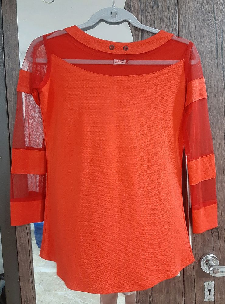 ❤❤NEW NEVER USE BRANDED VERO MODA RED TOP❤💫