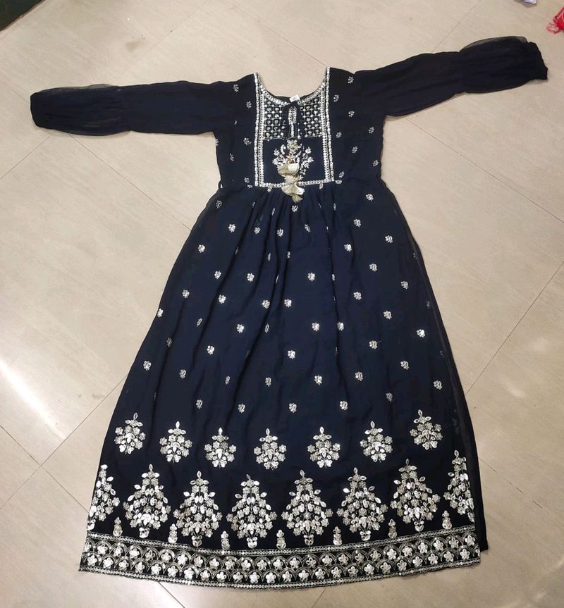 New Without Tag.....Naira Cut Frock