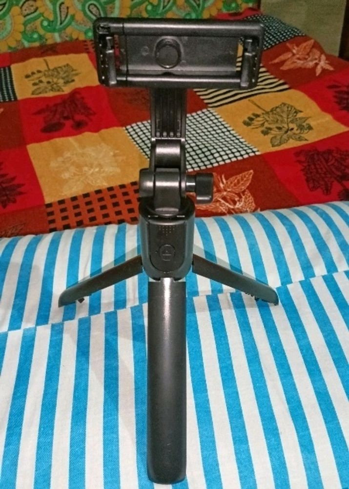 Multipurpose Tripod/Selfie Stick