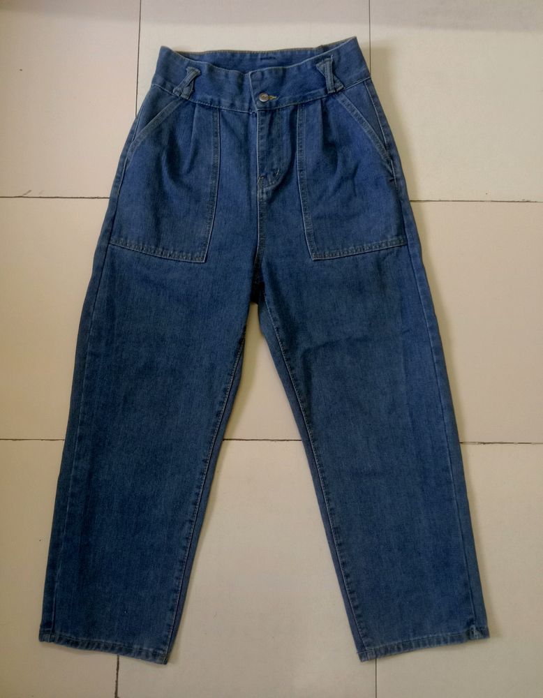 High Waisted Straight Fit Jeans