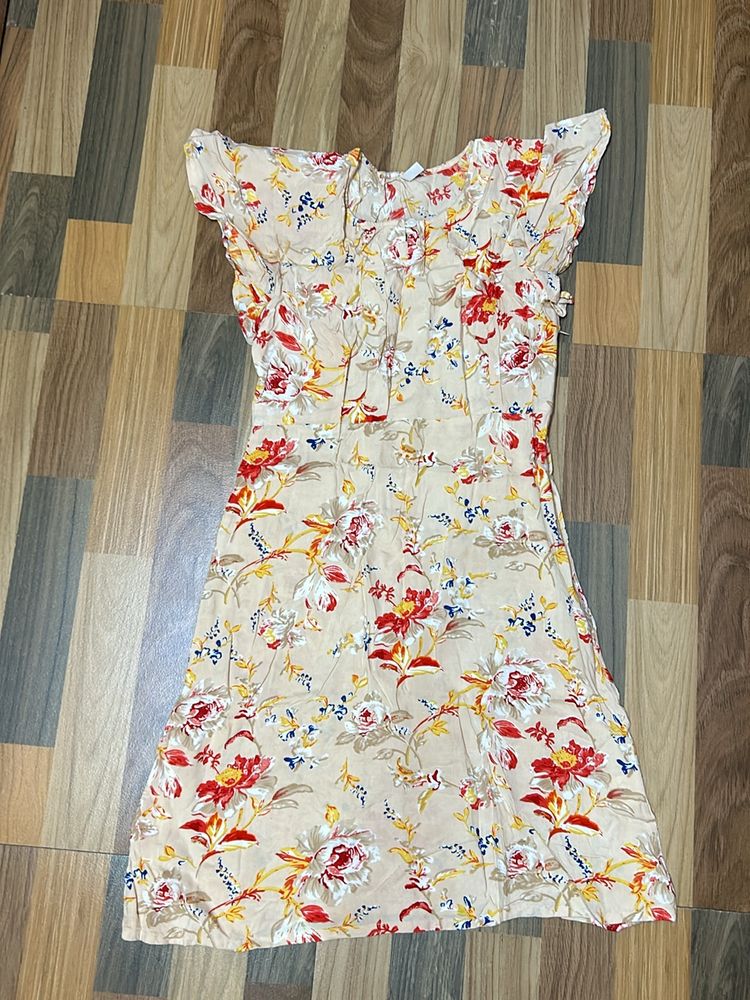 Women Beige Floral Print A-line Dress