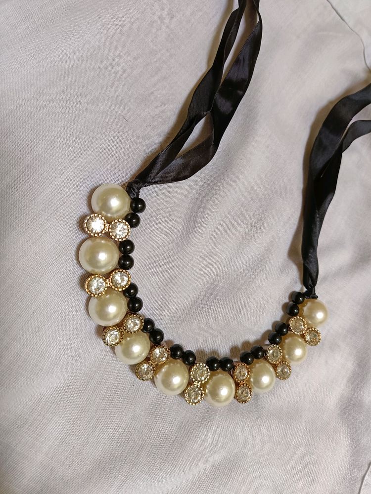 Pearl & diamond Necklace