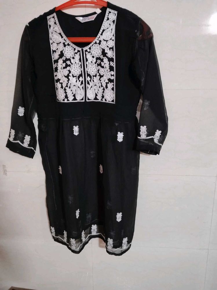 Black Trendy Chikankari Short Kurti