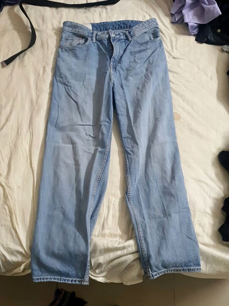 HandM Loose Fit Jeans