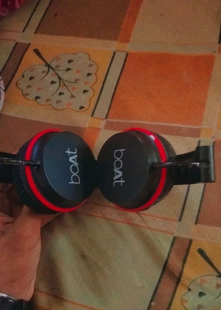 Boat Rockerz 400 Headphones