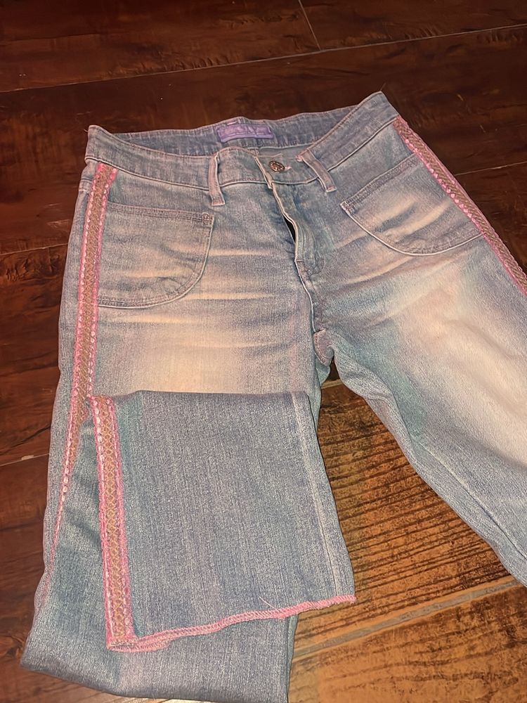 Y2k Pink side Embroidered Low Waisted Denim🎀