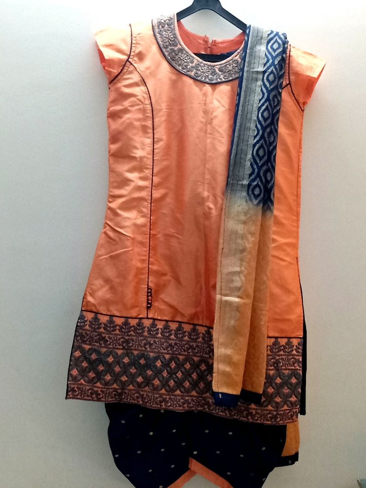 Coral Kurta Knee Length Pajama And A Duppata