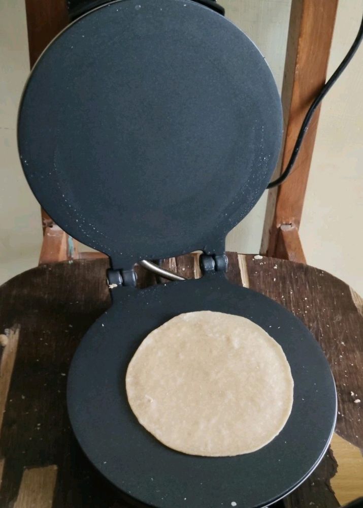 Prestige PRM 3.0 Roti And Chapathi Maker