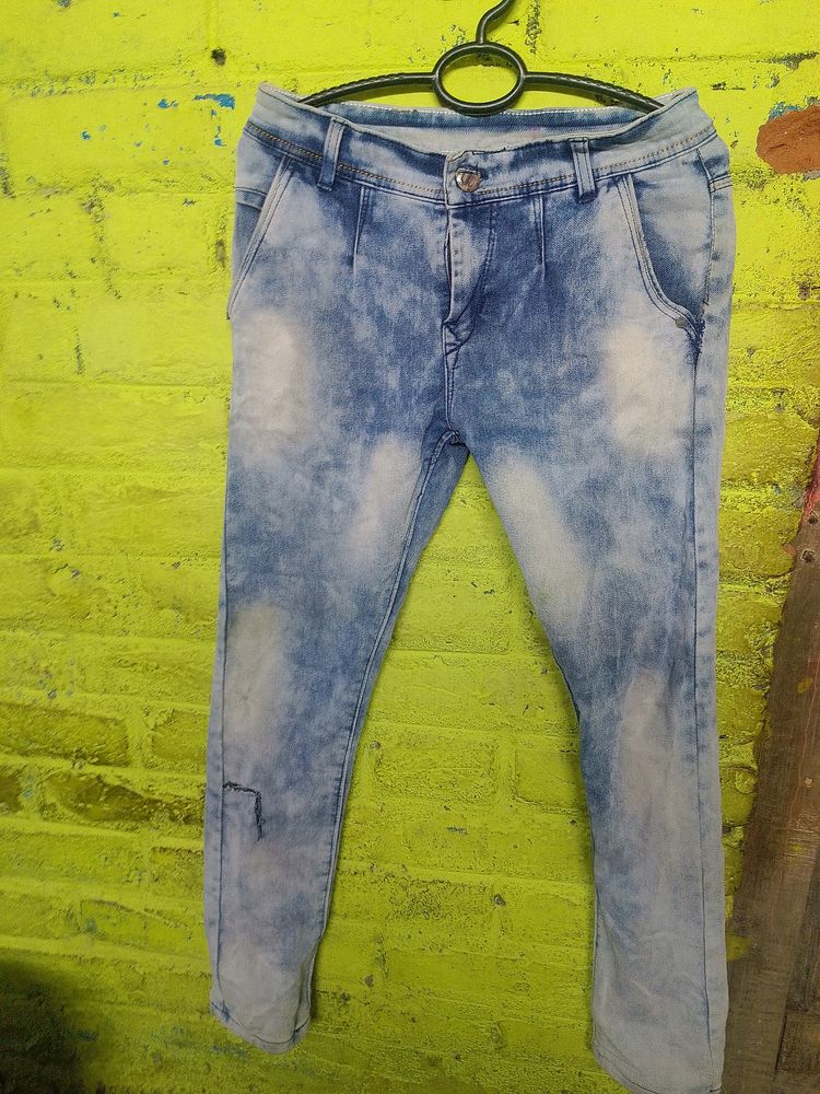 Men Jeans......Size 32