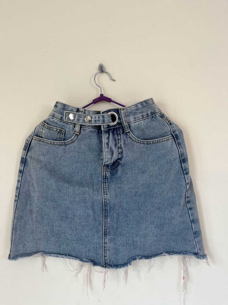 Denim skirt