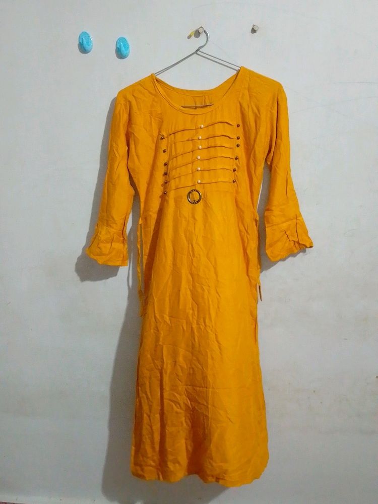 MUSTERD COLOR KURTI