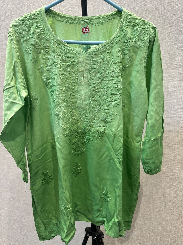 Green Ombre Chikan Kurti