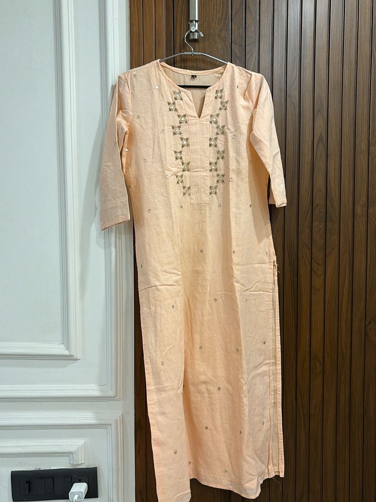 Kurti With Pants And Duppatta