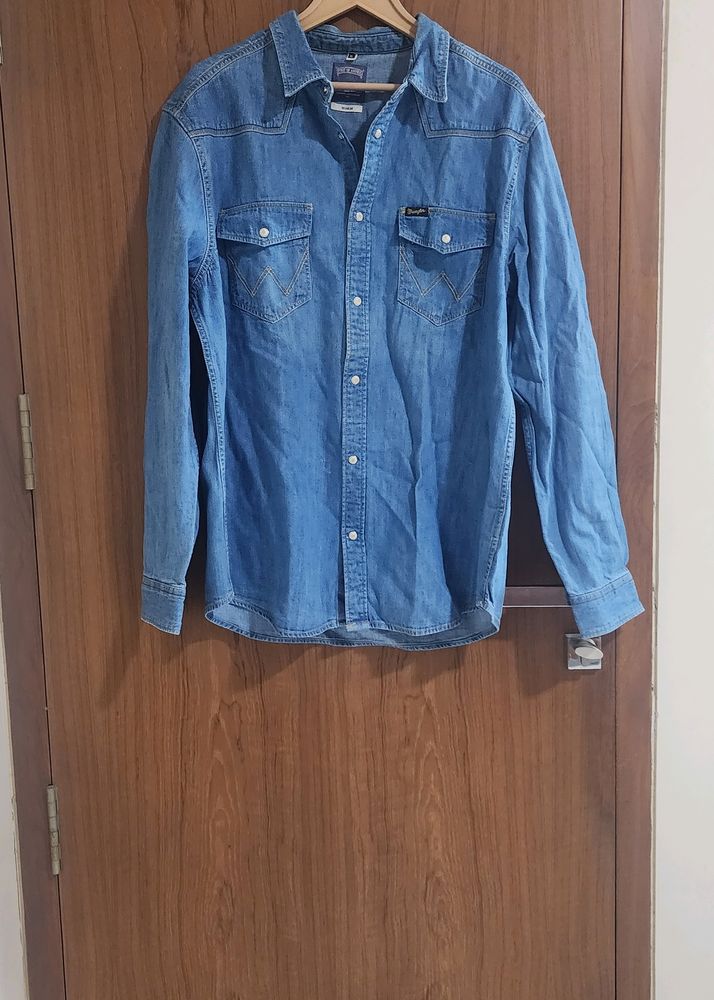 Wrangler Denim Shirt/jacket