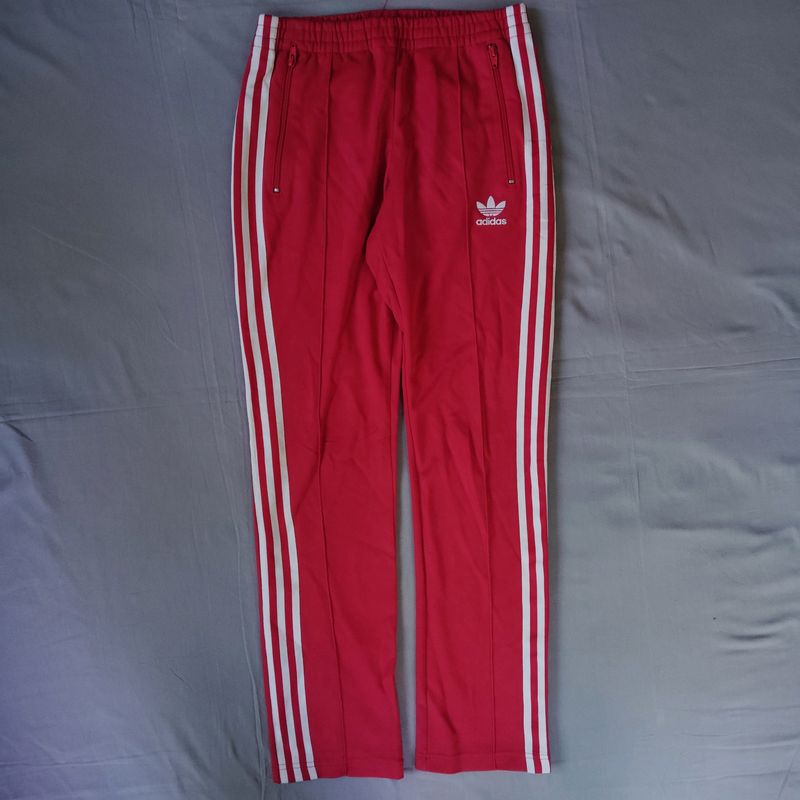 ADIDAS RED TRACK PANT WITH BEAUTIFUL LOGO