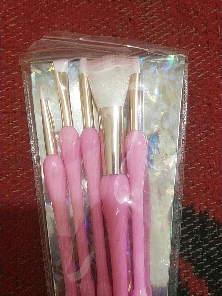 Makeup Brushes