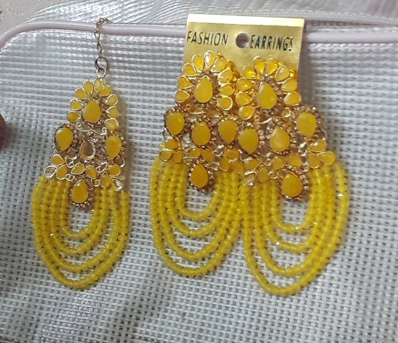 Like New Earrings N Teka