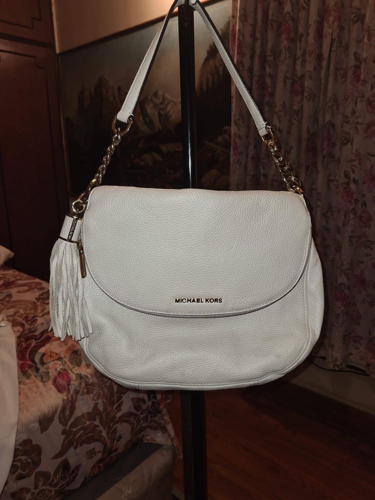 Authentic Michael Kors Handbag In Good Condition.