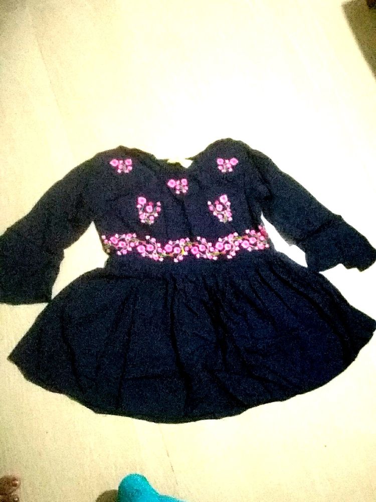 Navy Blue Embroidery top