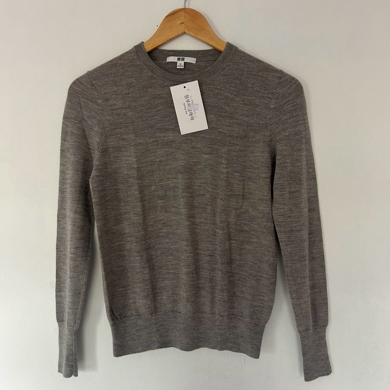 Uniqlo Sweater