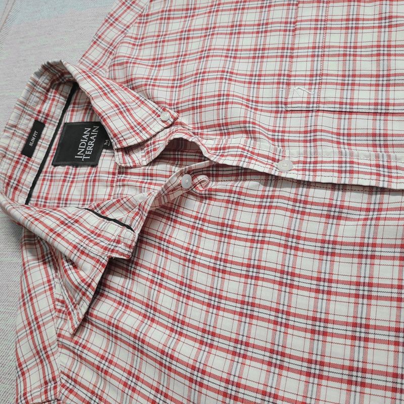 INDIAN TERRAIN Men Slim Fit Checkered Casual Shirt