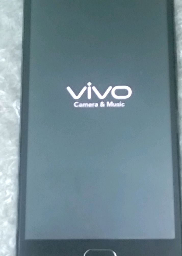 FIXED PRICE  Vivo V5 - 4g VoLte Mobile ONLY