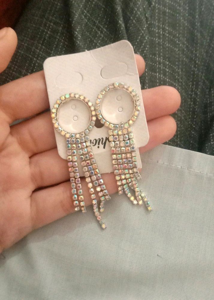 White Sparkled Earings