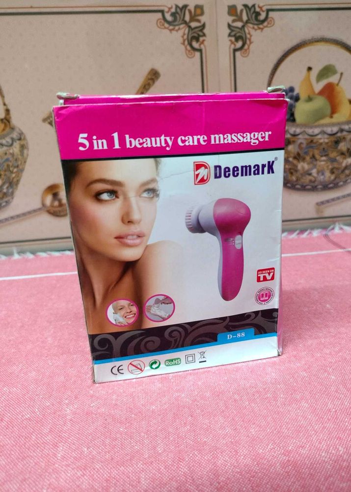 5 In 1 Facial Massager Multifunction.