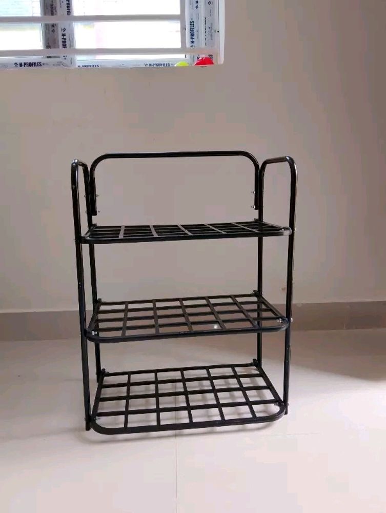 New/Unused Heavy Metal 3 Layer Shoe Rack