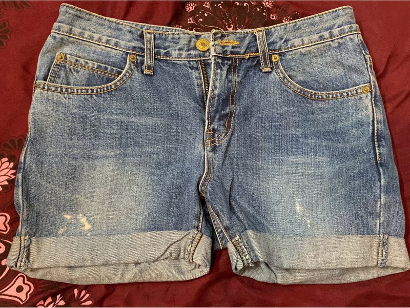 Ripped Denim Straight Leg Shorts