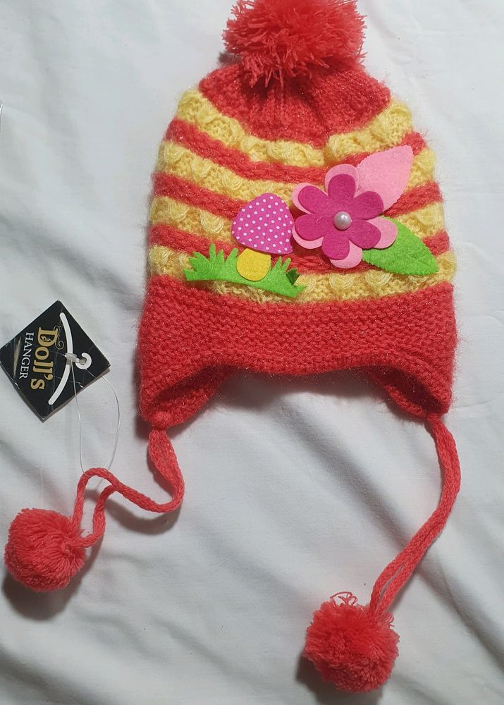 Winter Caps For Kids . Heavy Woolen Material. Avai