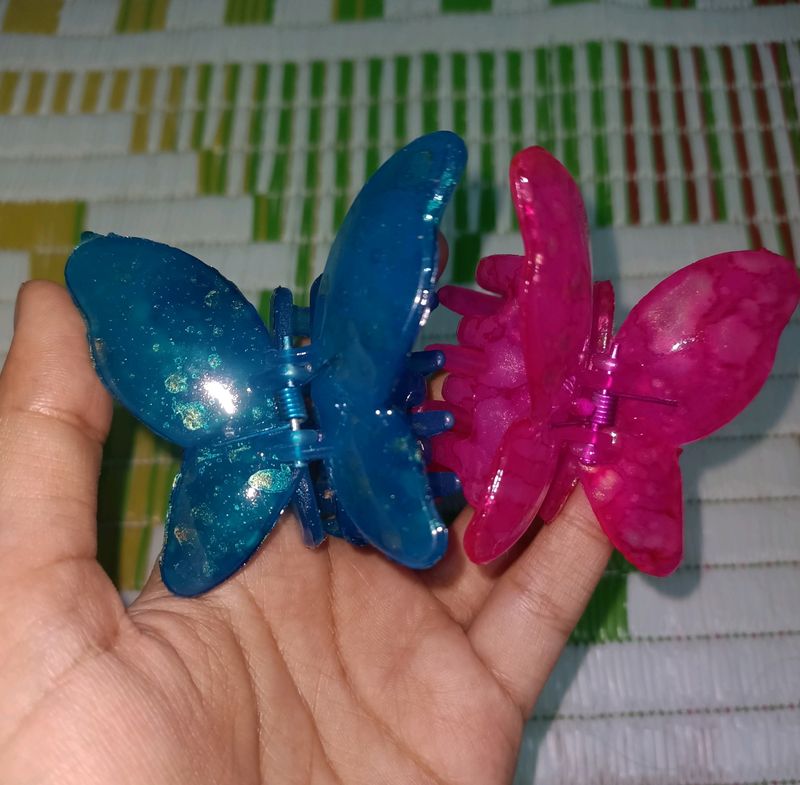 Trendy Butterfly 2Clips😍