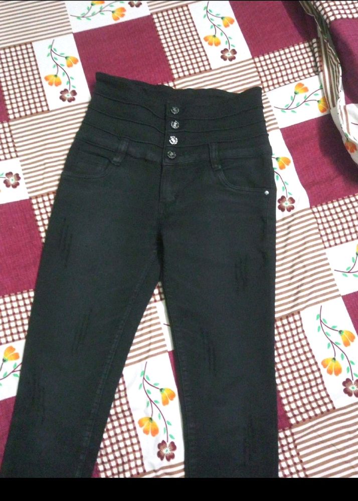 Black Skinny Jeans