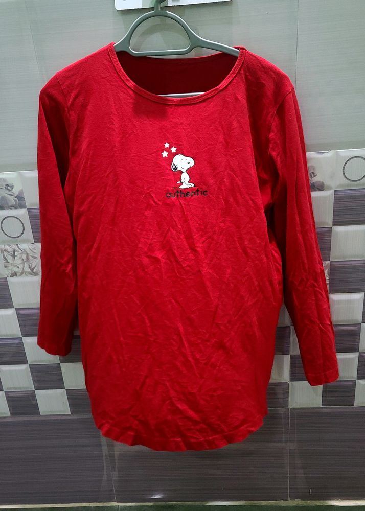 Like new Unisex Red T Shirt