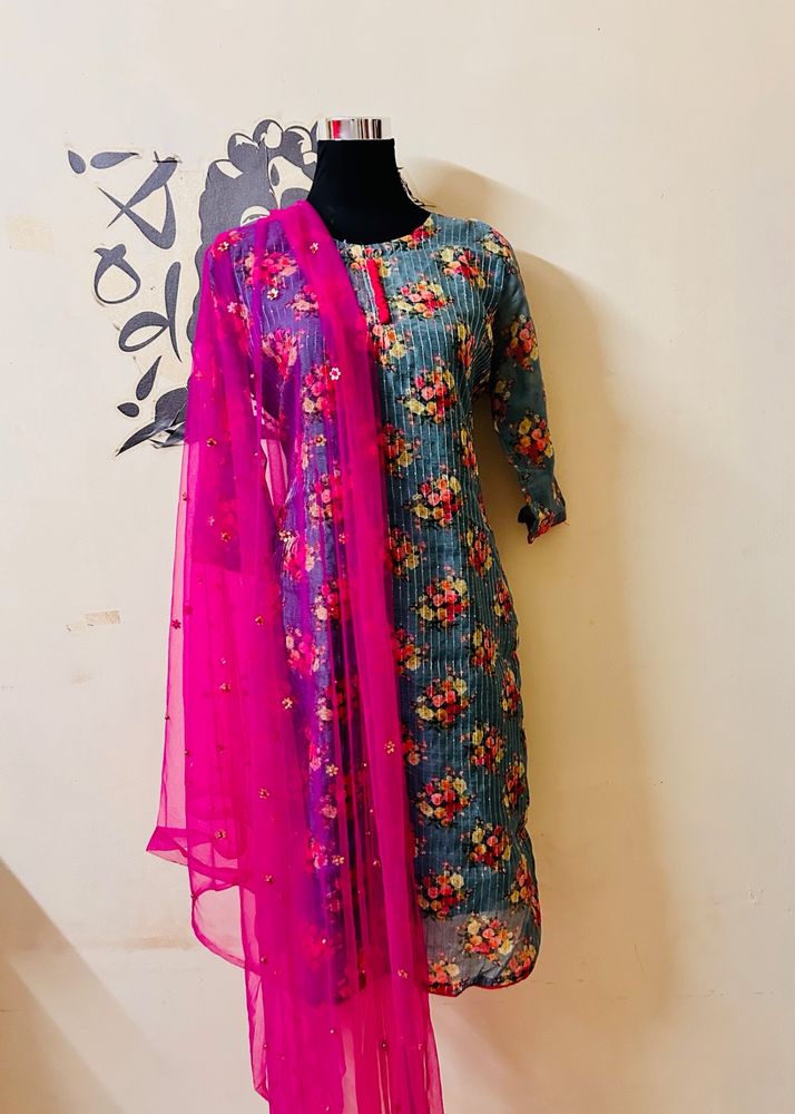 Designer kurti set