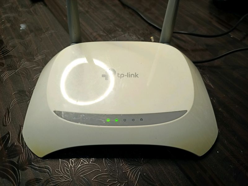 TP LINK ROUTER