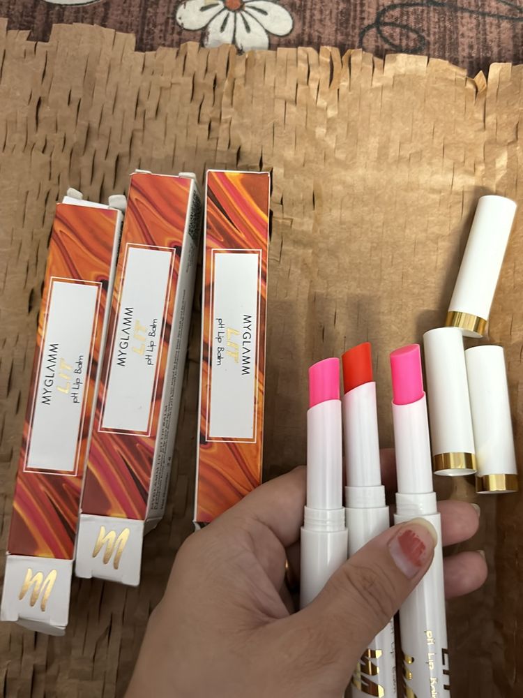 Myglamm Tinted Ph Lip Balm