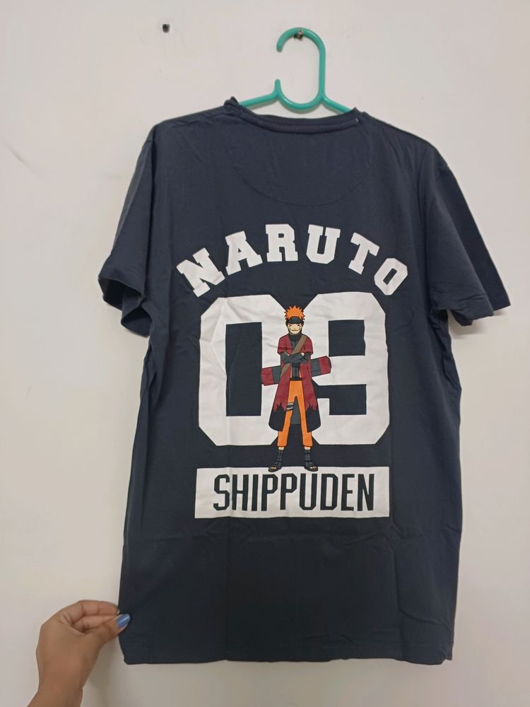 Naruto t-shirt