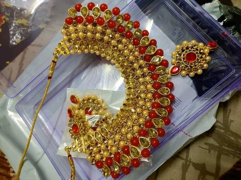 Jewellery +earnings +mangtikka