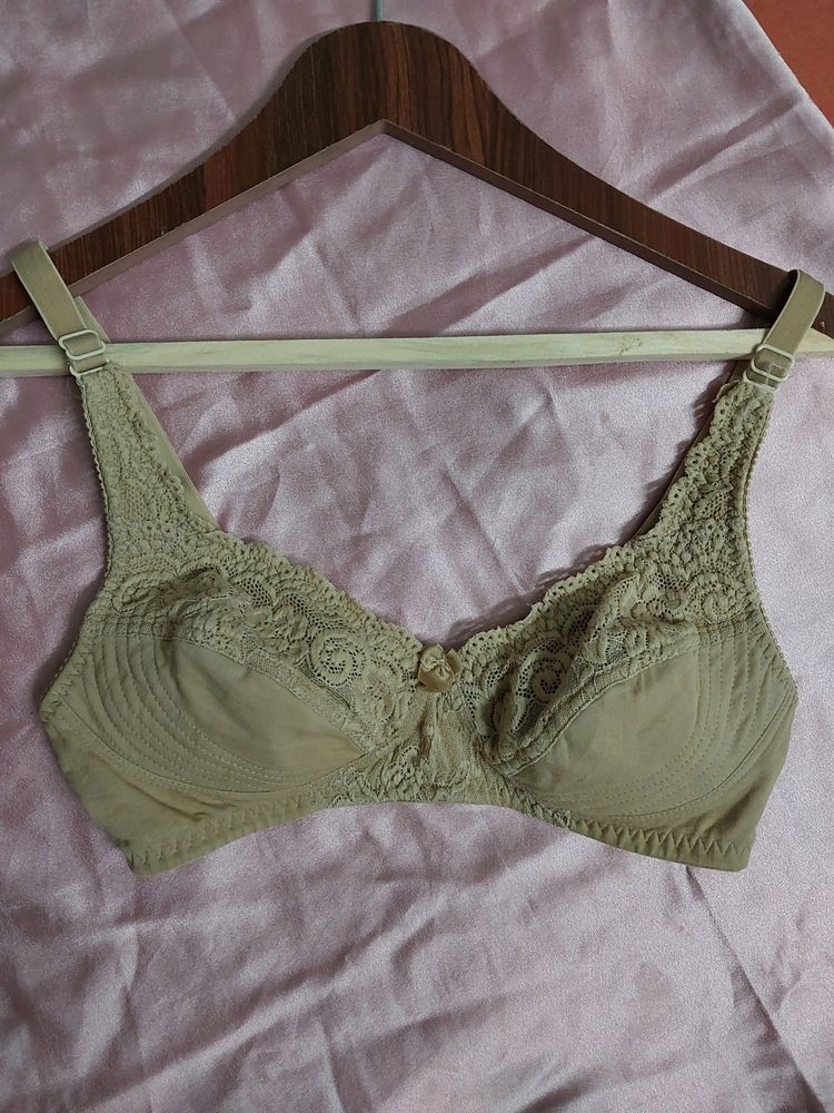 Bra Used With Good Condition