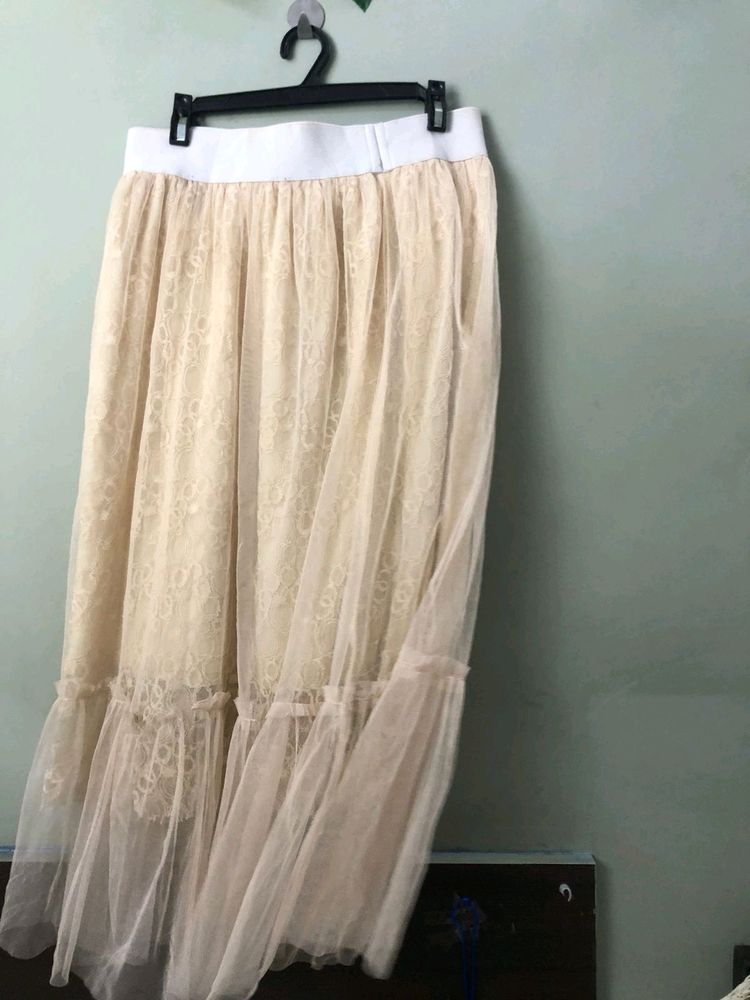 Very Pretty Net Skirt In Korean Look