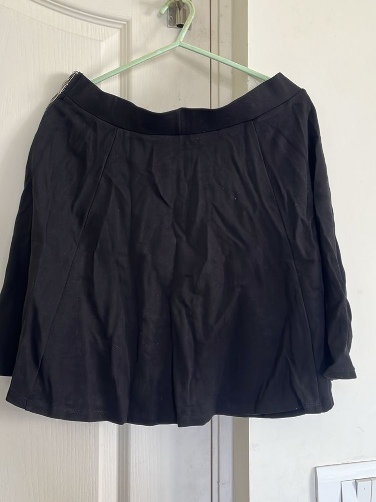 H&M Skirt Black And Zip