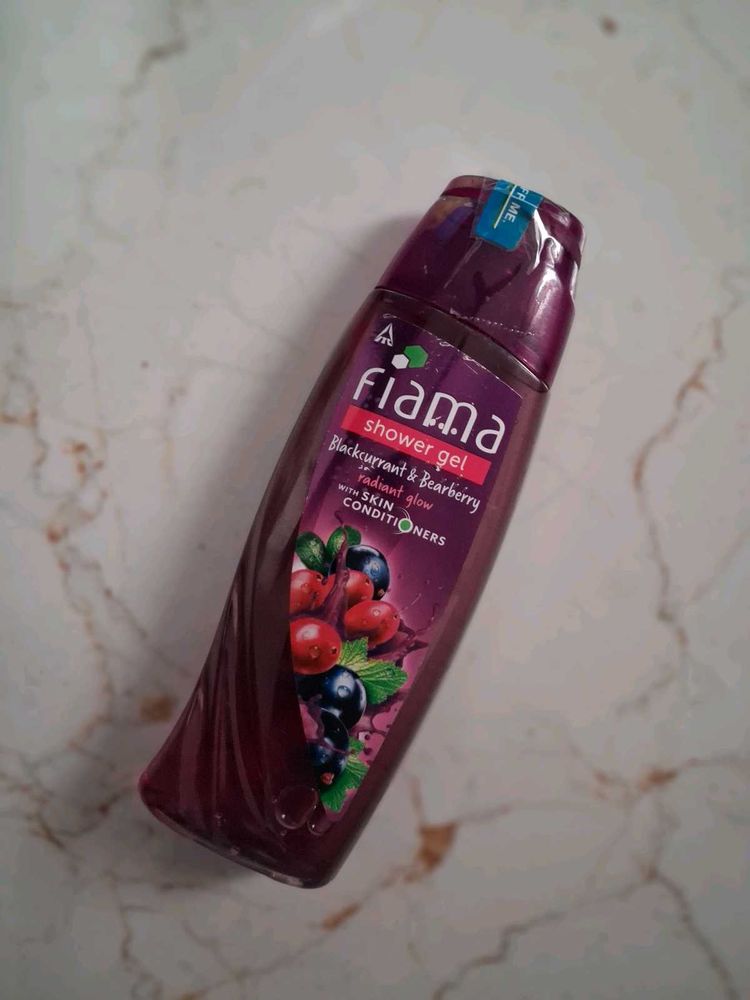 Fiama Blackcurrant & Bearberry Shower Gel 250ml