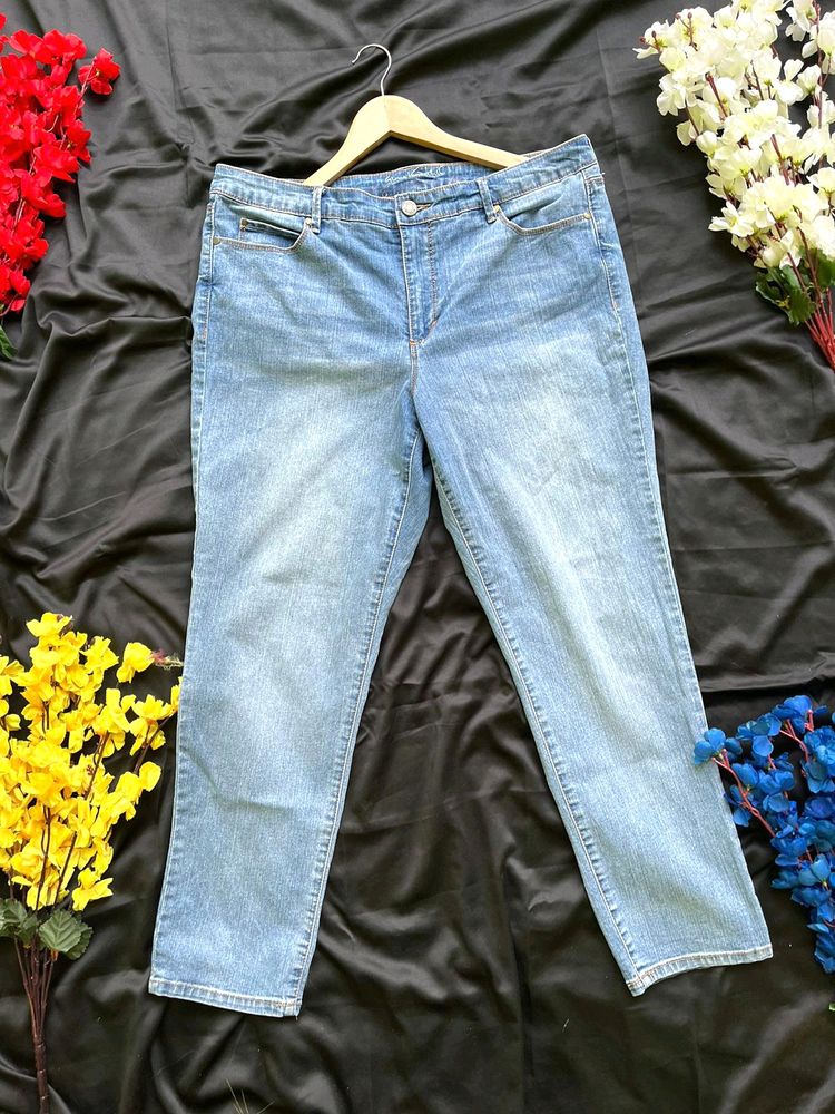 Gloria Vanderbilt Regular Jeans