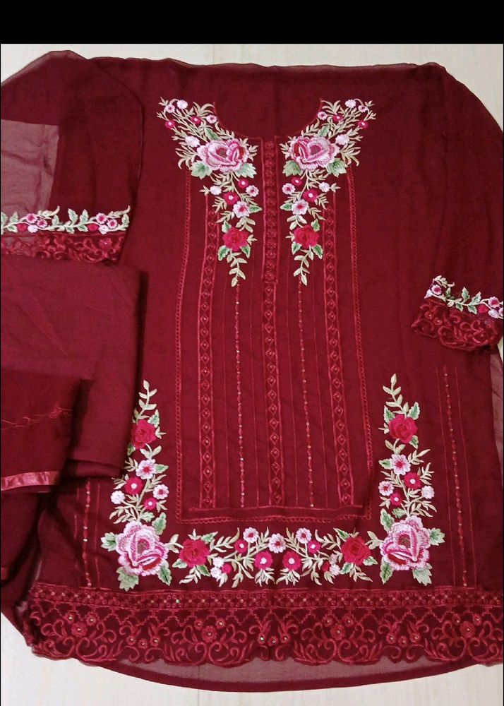 Pakistani Suit limited Stock