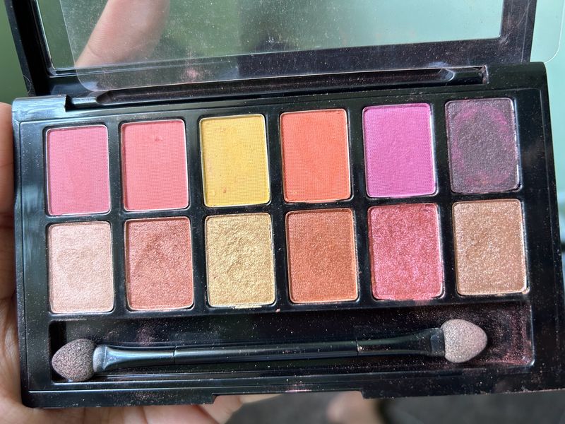 Eyeshadow Palette