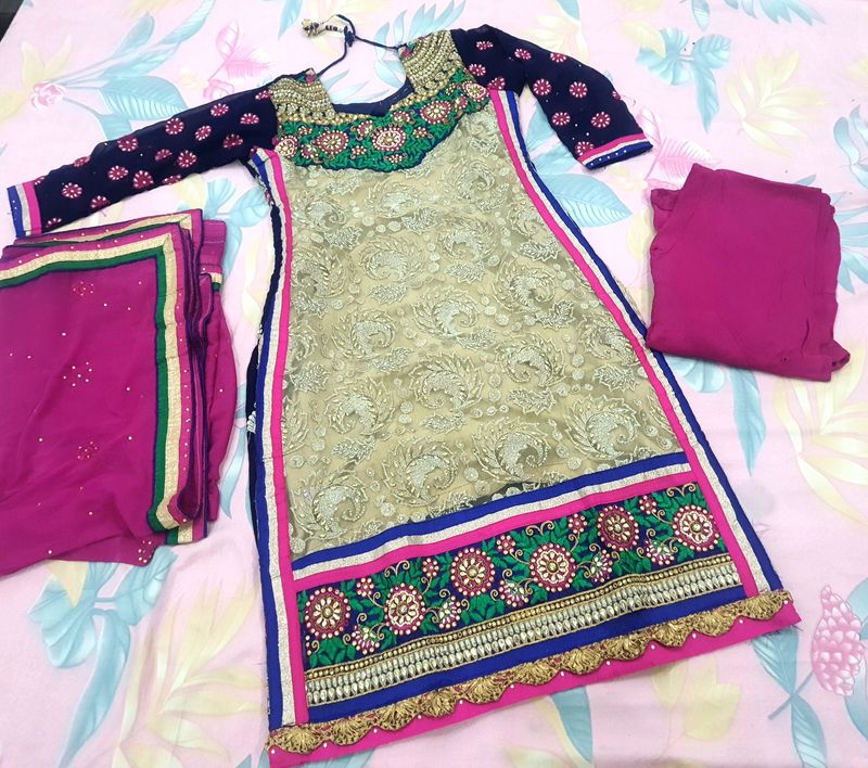 Pakistani Kurta Set